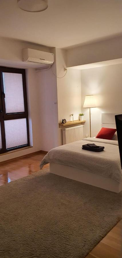 Confort 2 Appartamento Bucarest